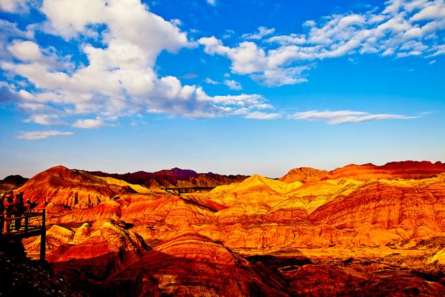 甘肃,致敬领导、教师与学子们的盛会